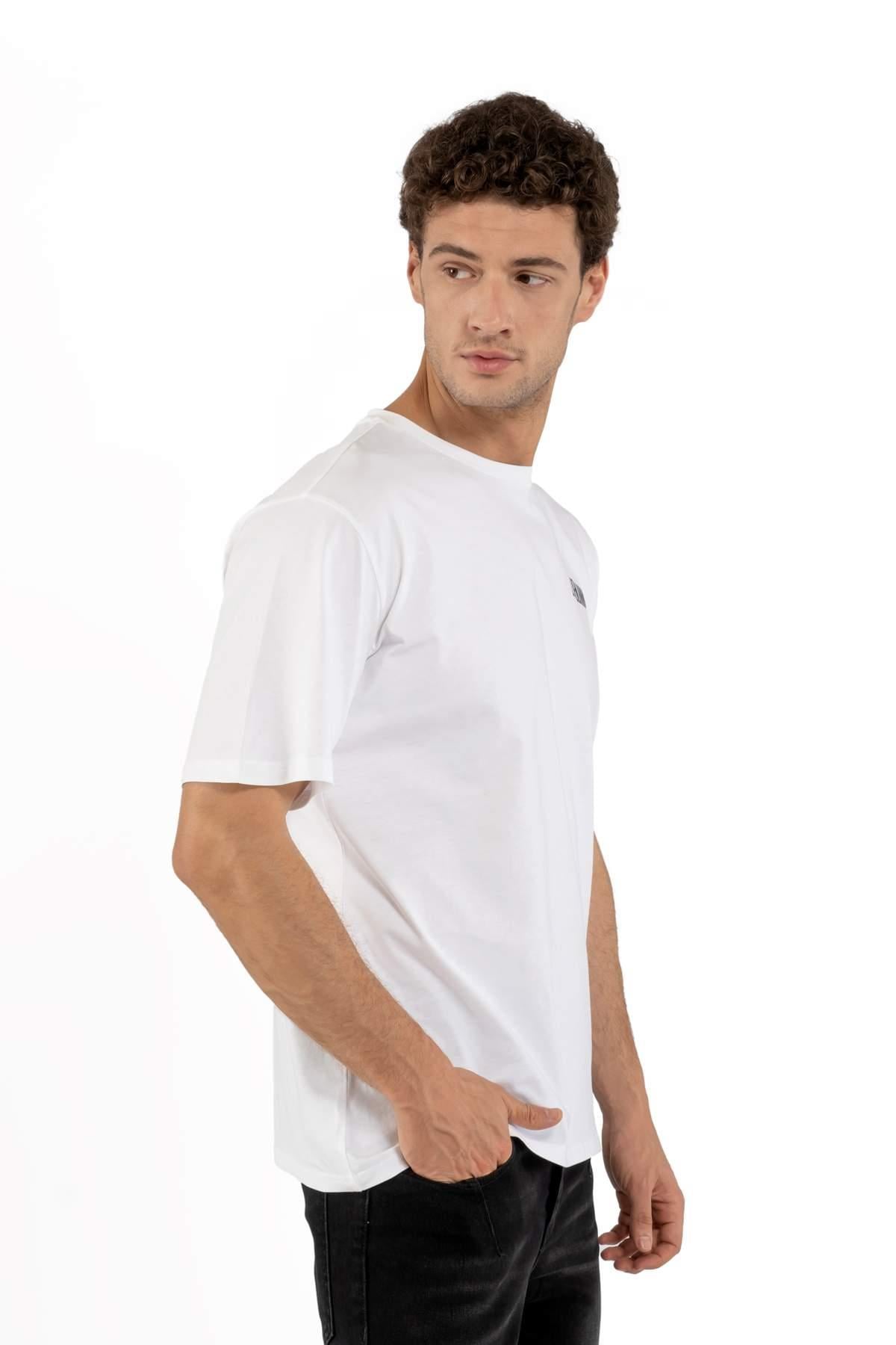 Les BenjaminsArkası Desenli Beyaz Bisiklet Yaka T-shirt