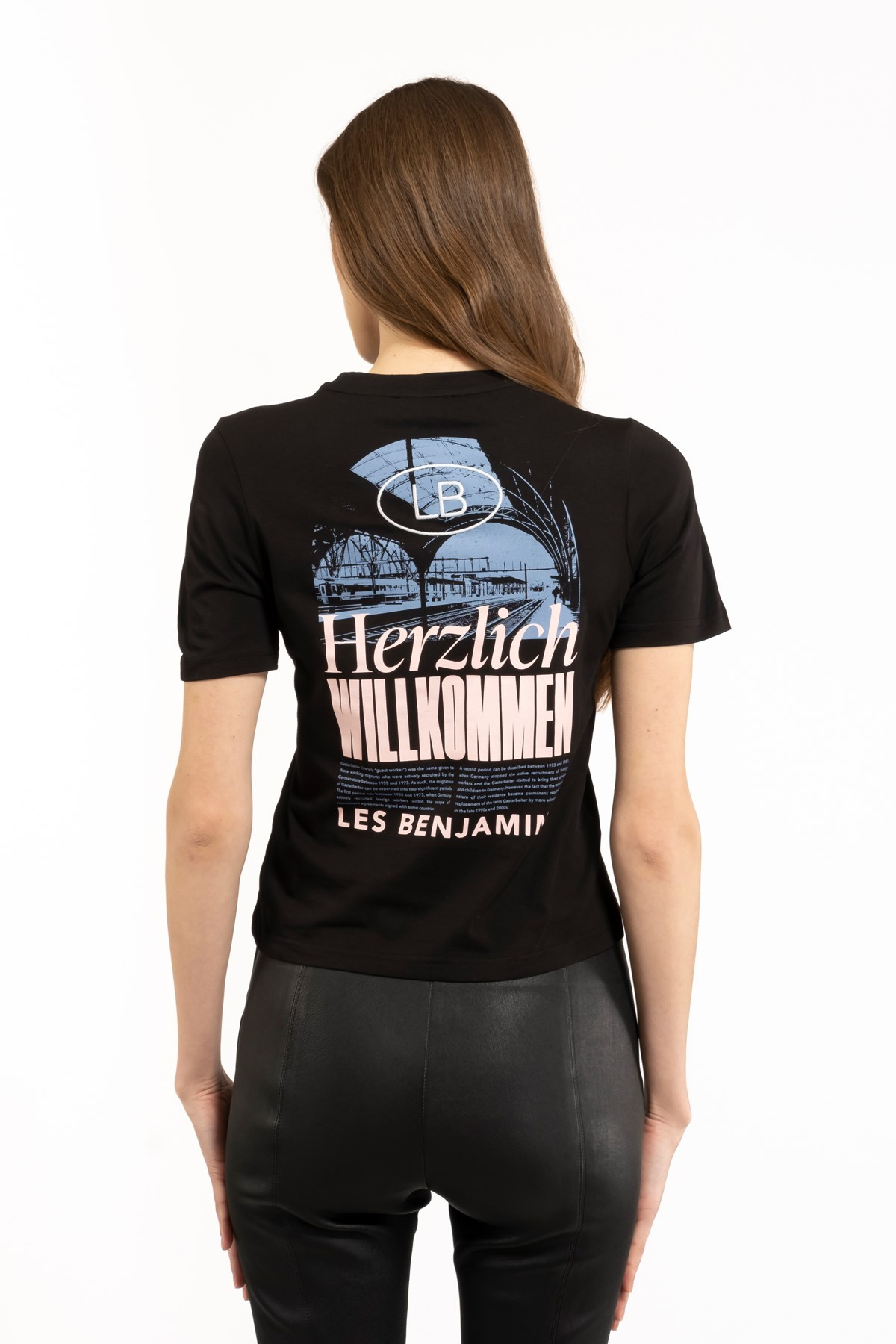 Les BenjaminsSiyah Arkası Desenli T-shirt