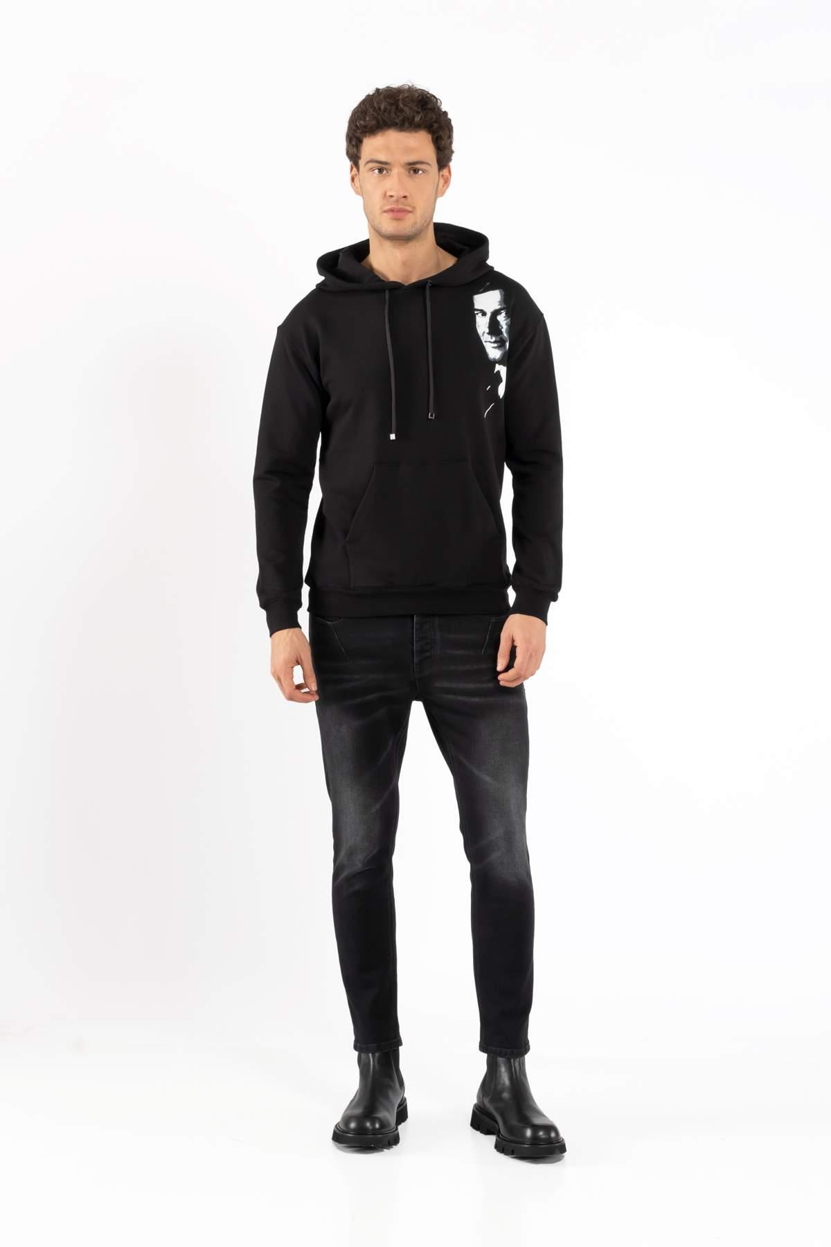 LimitatoKapüşonlu Siyah Sweatshirt