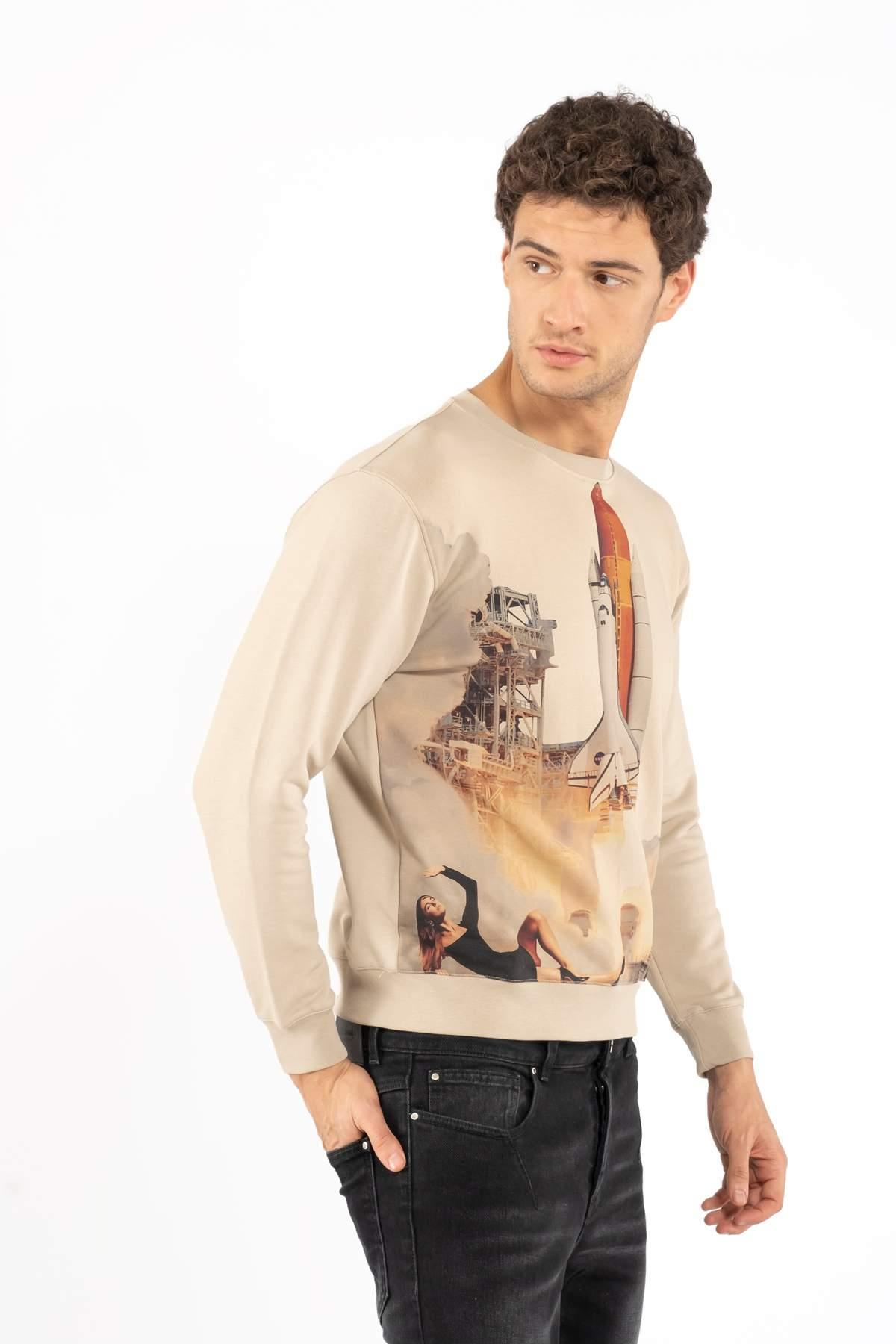 LimitatoKrem Baskılı Bisiklet Yaka Sweatshirt