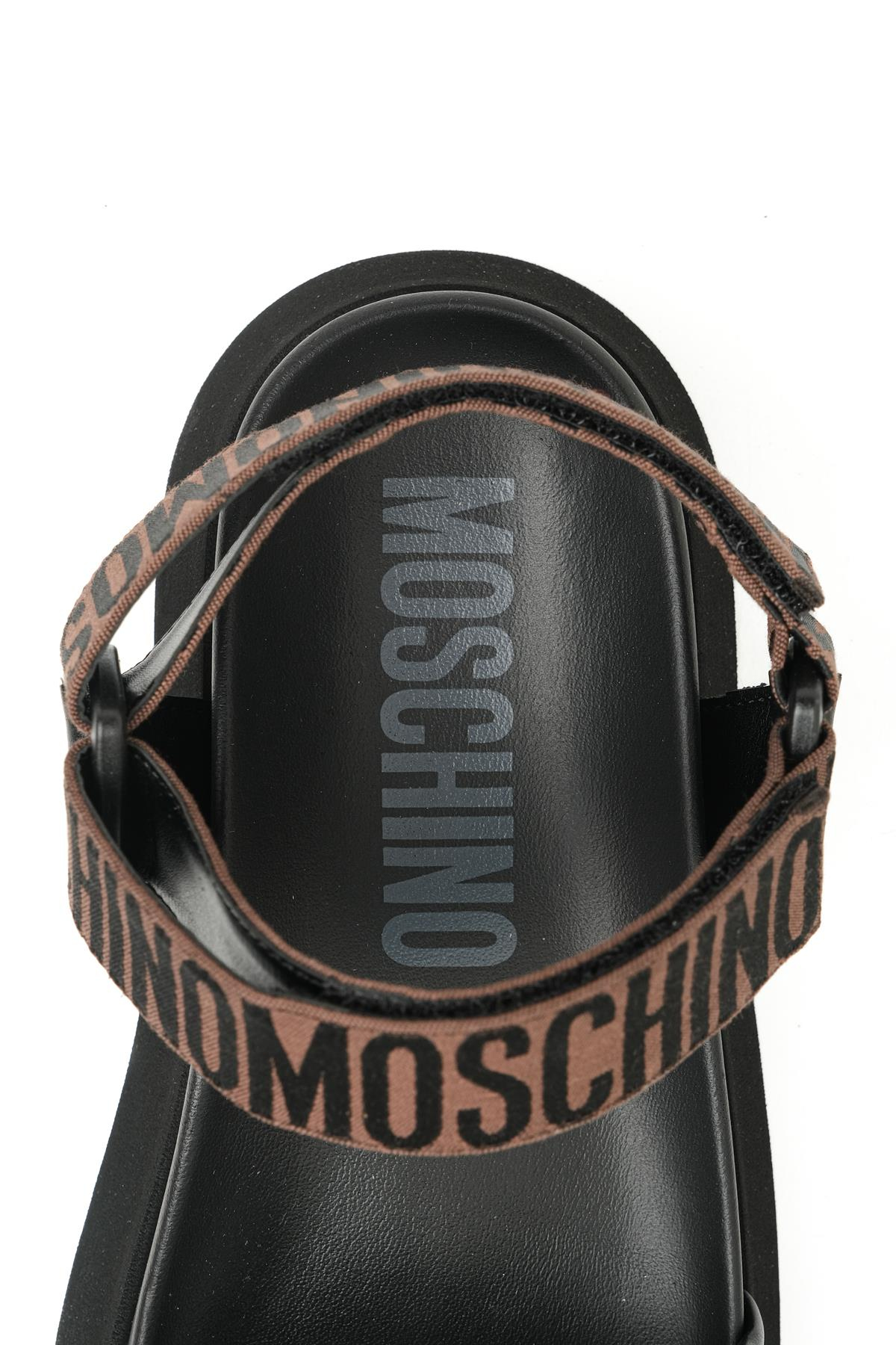Moschino ShoesKahverengi Logo Kadın Sandalet