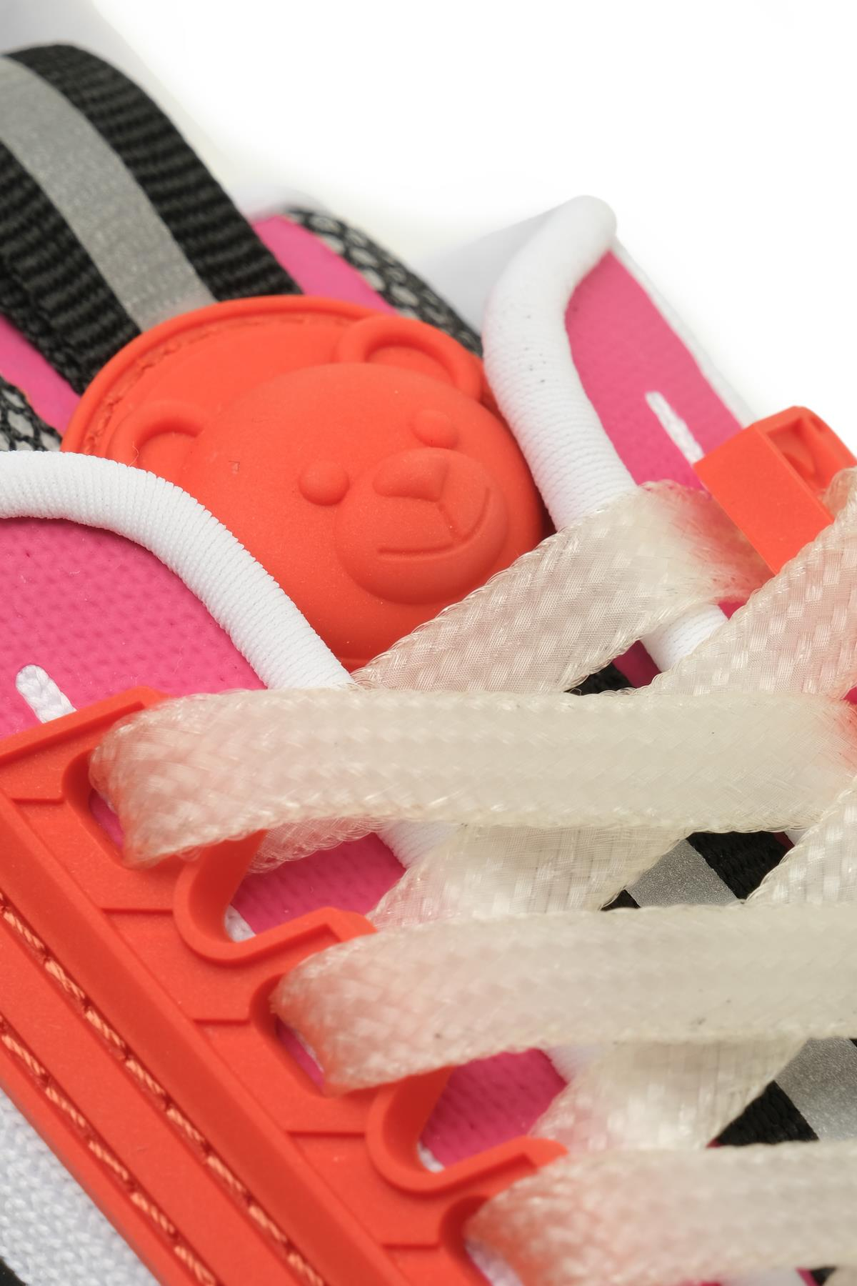 Moschino ShoesPembe File Geçişli Kadın Sneaker