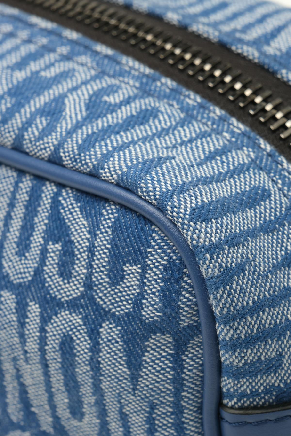 MoschinoMavi Logo Desen Tıraş Çantası