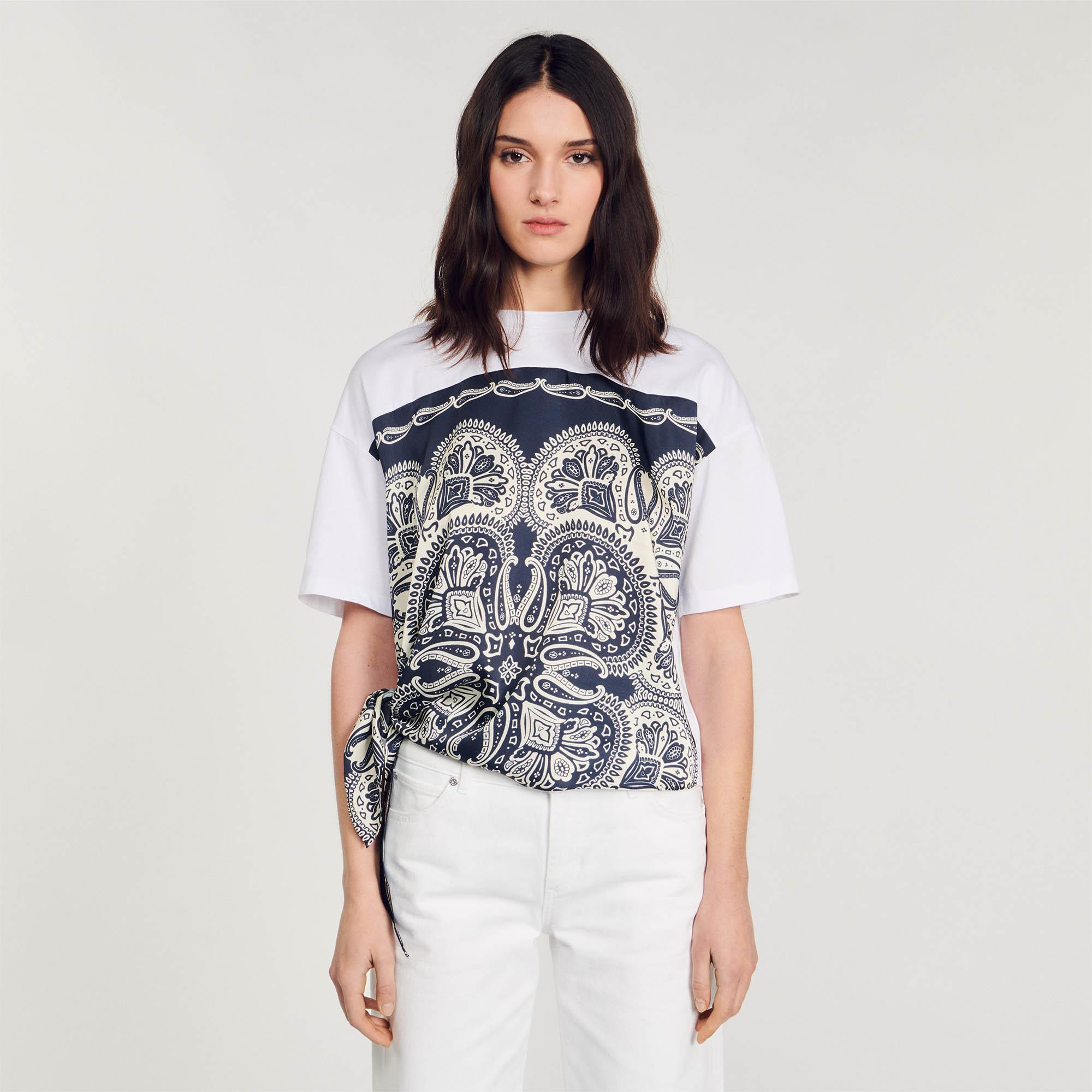 SANDROYandan Bağlamalı Desenli T-shirt