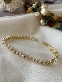 Özel Seri 14K Taşlı Kalpler Bileklik