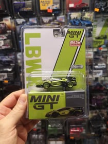 Mini GT Mijo LB-Silhouette Works Lamborghini Aventador GT EVO Lime lhd CHASE