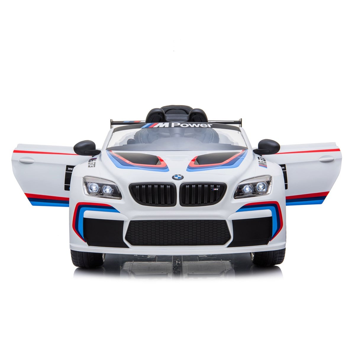 BMW M6 GT3 Akülü Araba - Beyaz