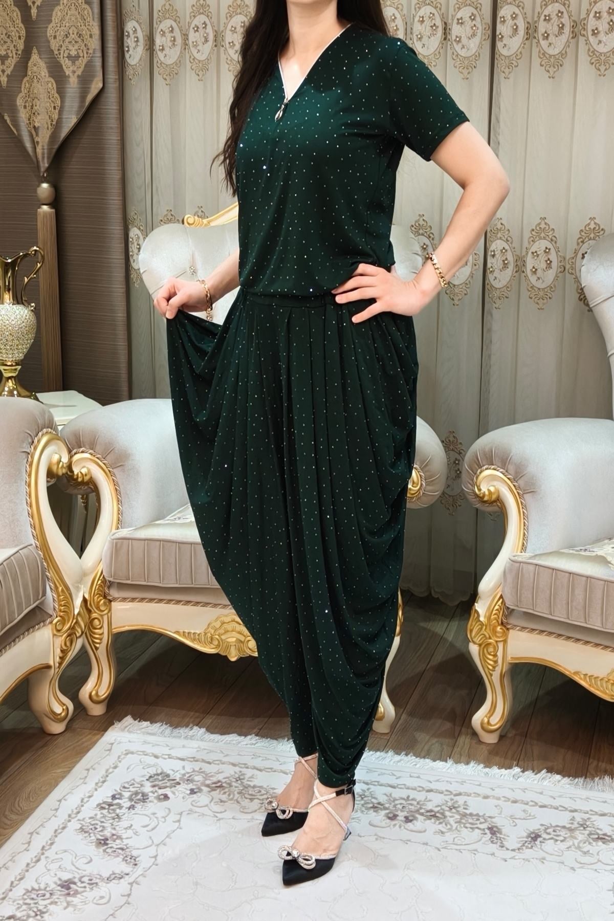 Yeşil Bluz Arnavut Şalvar Pantolon Takımı