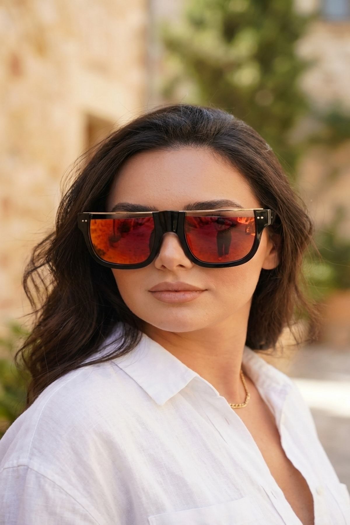 Kırmızı Lüks Tasarım Kadın Güneş Gözlüğü Düz Üst Çerçeveli Köşeli Model