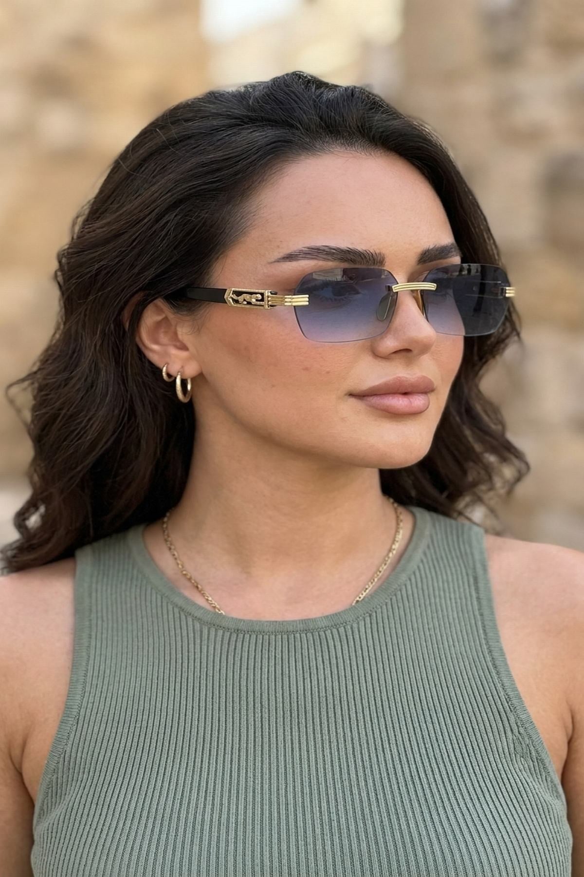 Mavi Lüks Tasarım Çerçevesiz Kadın Güneş Gözlüğü Altın Çizgili Sap Detaylı Degradeli Cam
