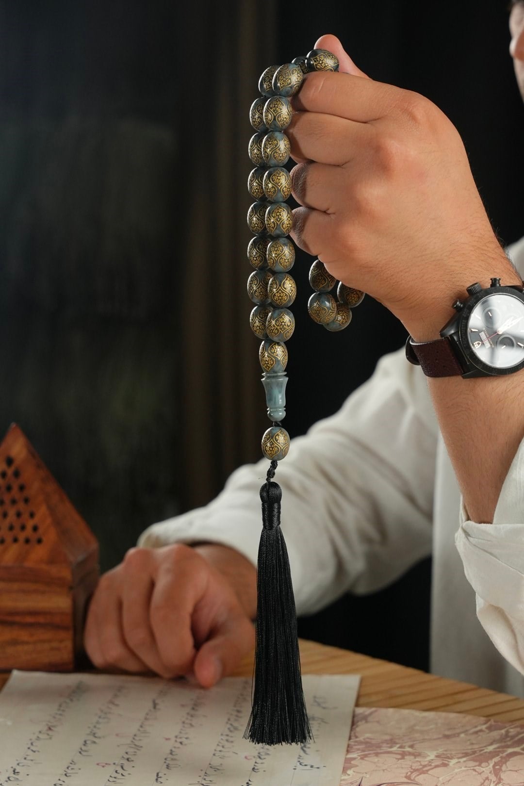Özel Saçak Püskül Tasarım  İri Boy İşlemeli Sıkma Kehribar Tesbih