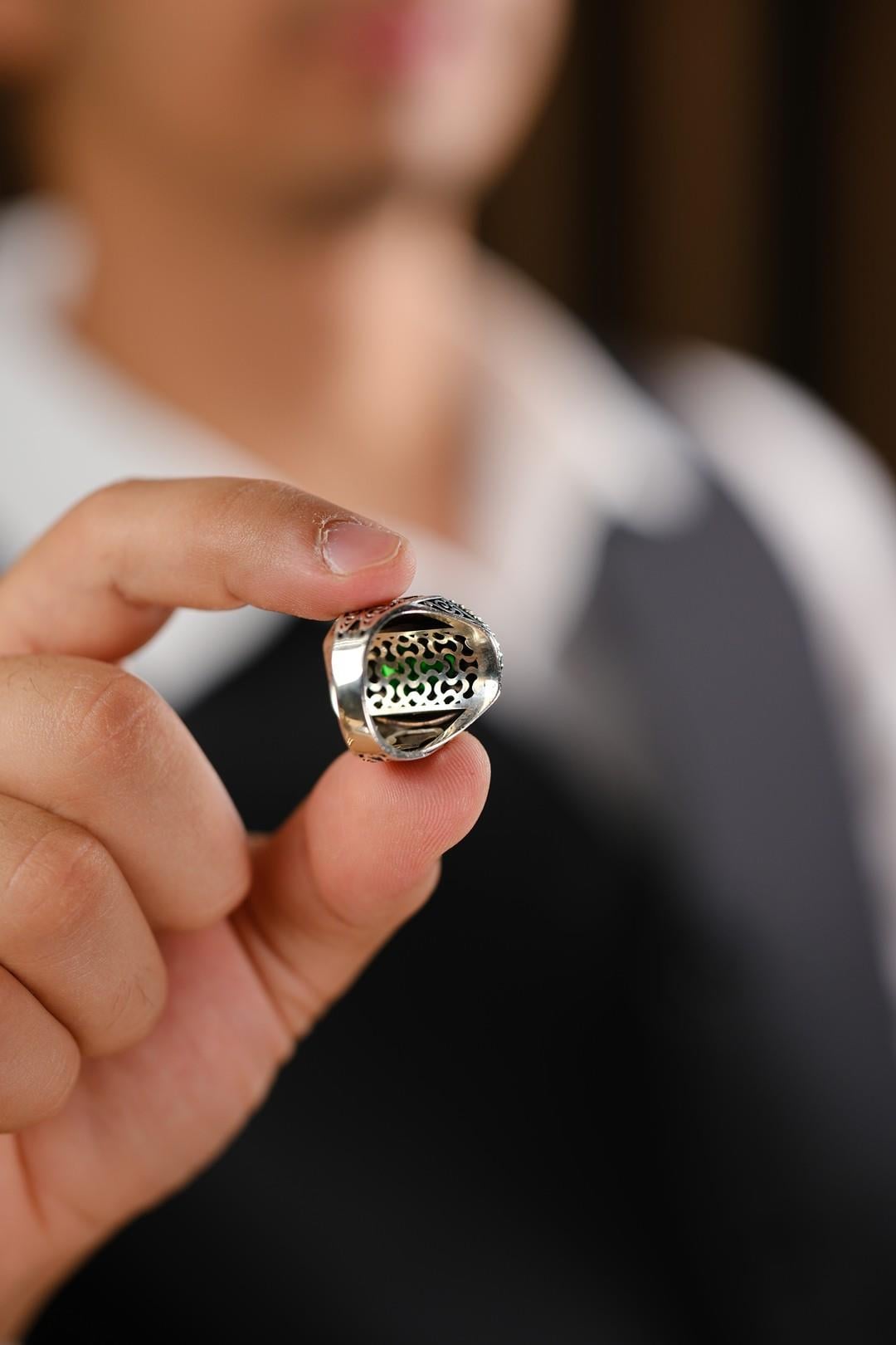 Çelebi Serisi El İşçiliği Mavi Taşlı 925 Ayar Gümüş Yüzük