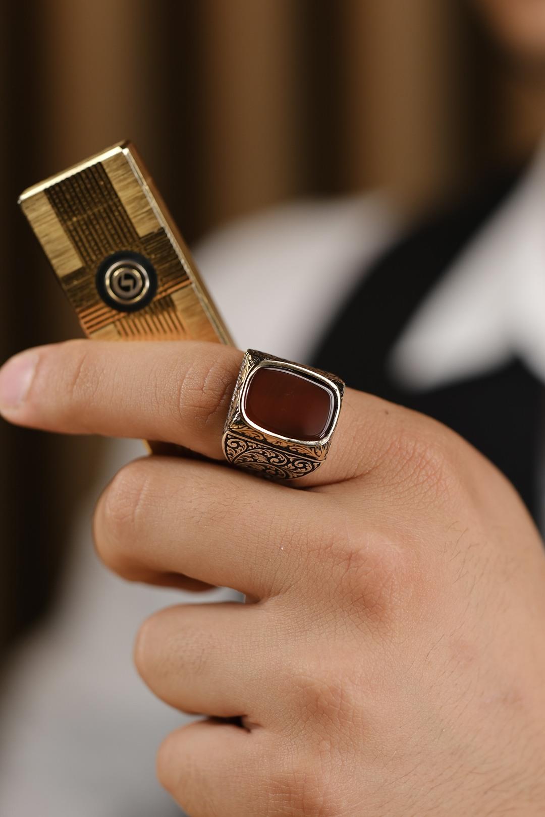 Cengaver Serisi El İşçiliği Akik Taşlı 925 Ayar Gümüş Yüzük