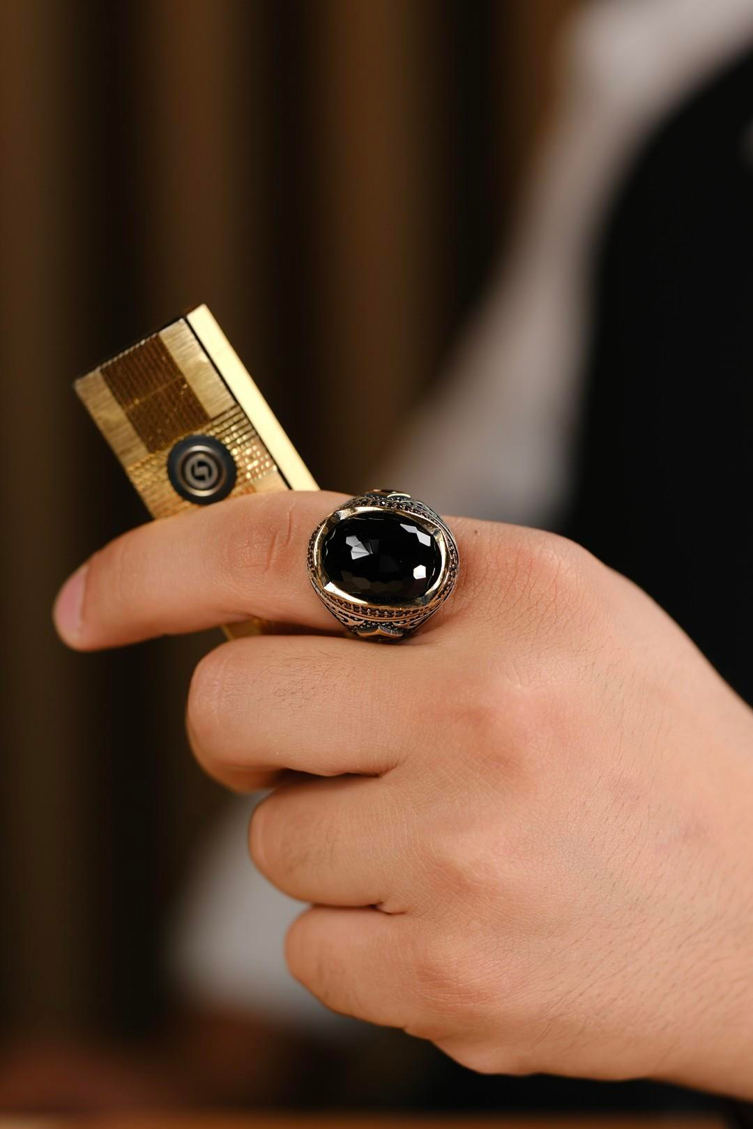 Cihandar Serisi El İşçiliği Siyah Taşlı 925 Ayar Gümüş Yüzük