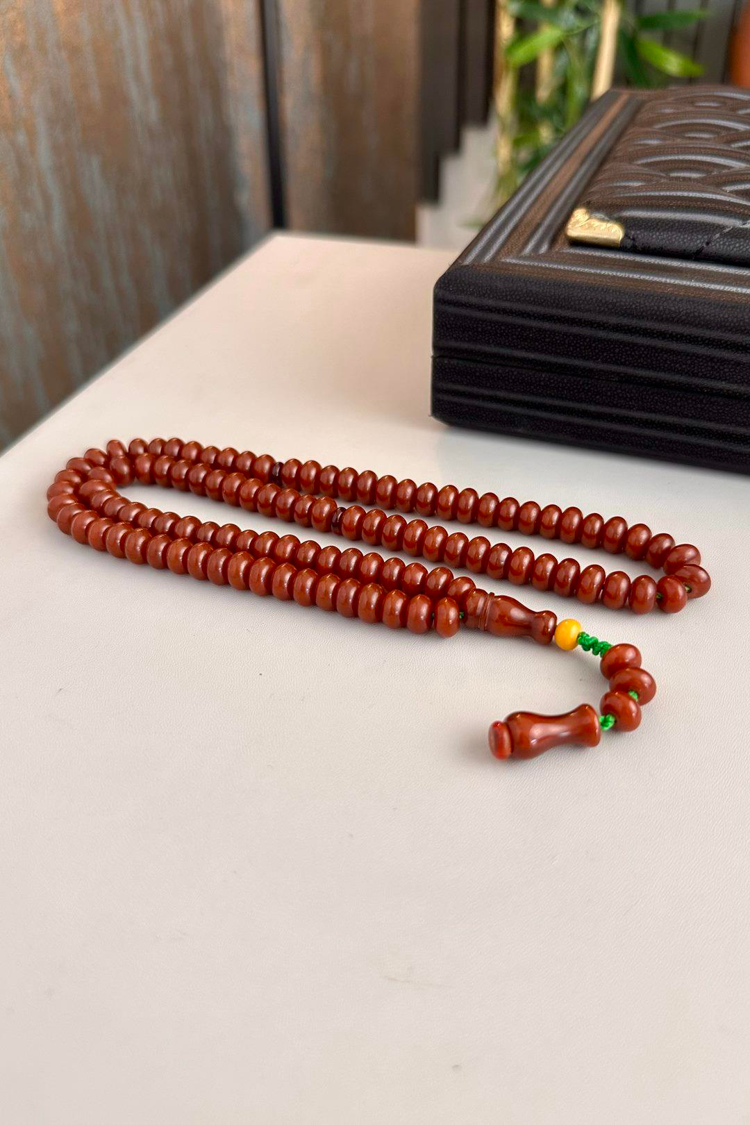 El İşçiliği 99luk Sıkma Kehribar Namaz Tesbihi