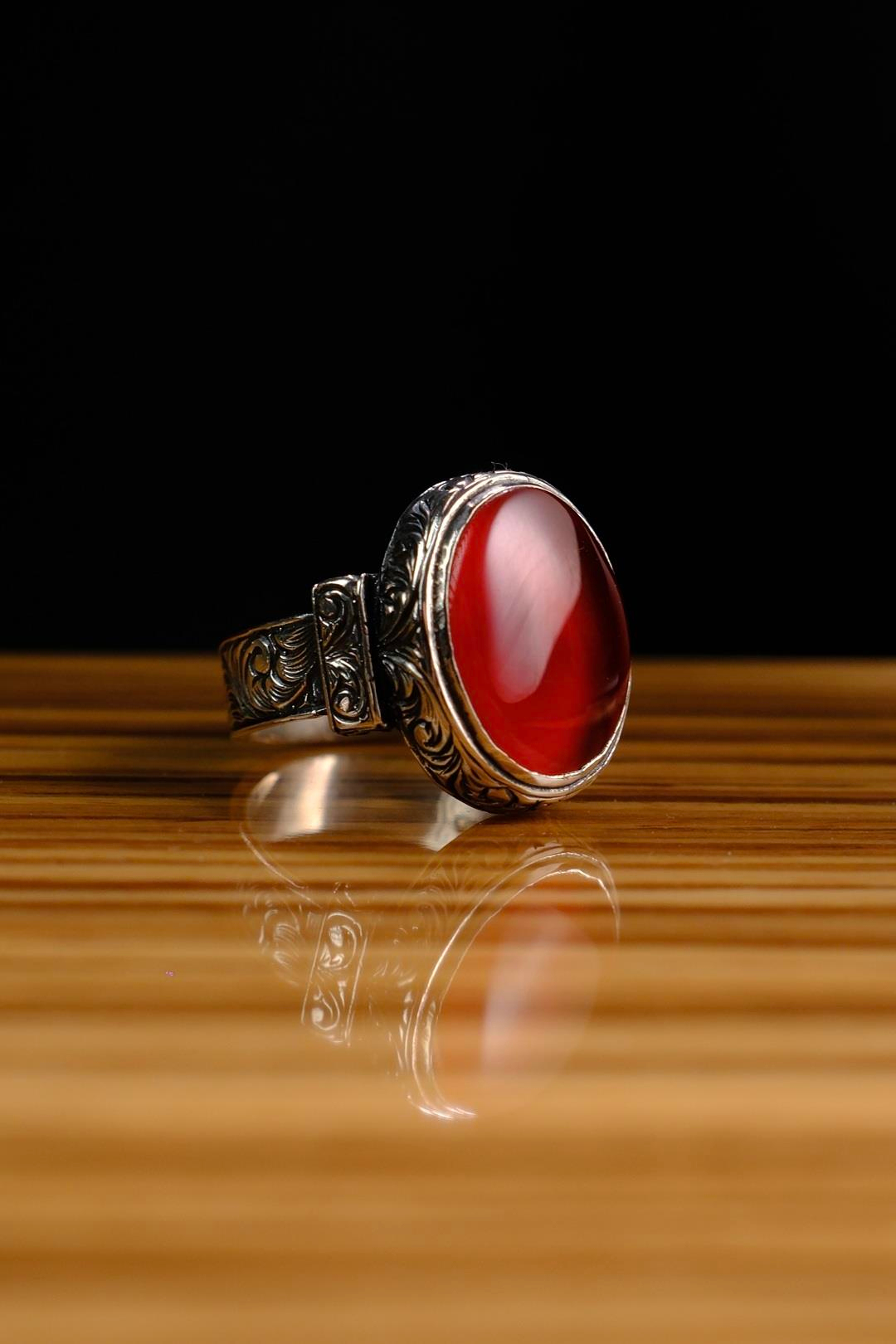 Usta İşçilik Özel Akik Taşlı Tasarım 925 Ayar Gümüş Yüzük