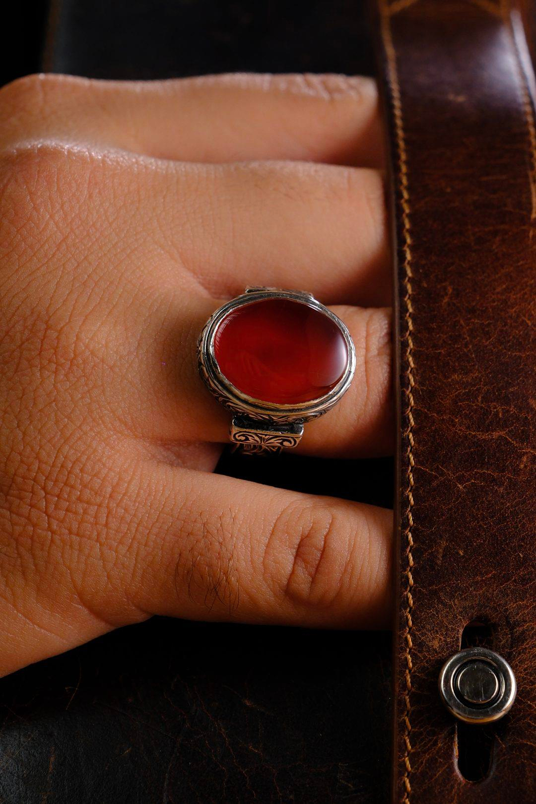 Usta İşçilik Özel Akik Taşlı Tasarım 925 Ayar Gümüş Yüzük