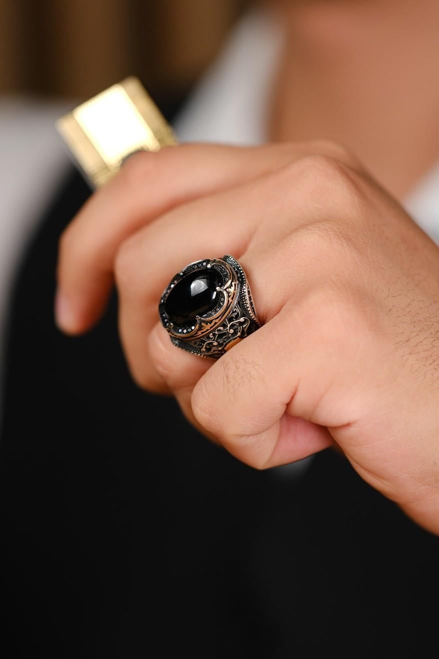 El İşçiliği Yadigar Siyah Taşlı 925 Ayar Gümüş Yüzük