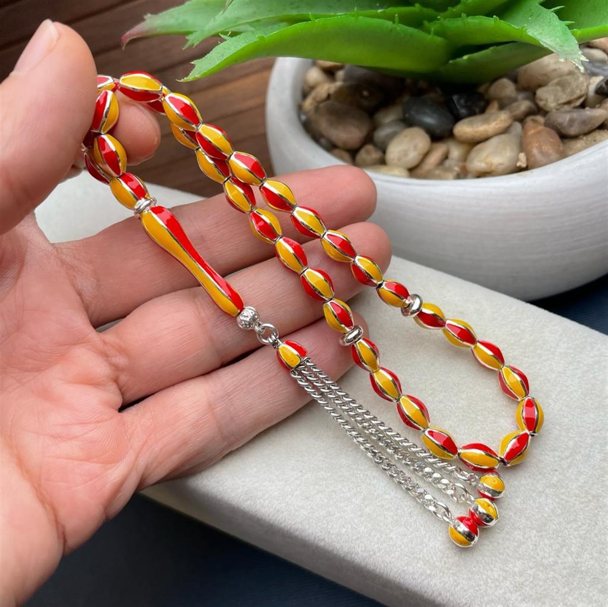 Galatasaray Tesbihi Kafesli