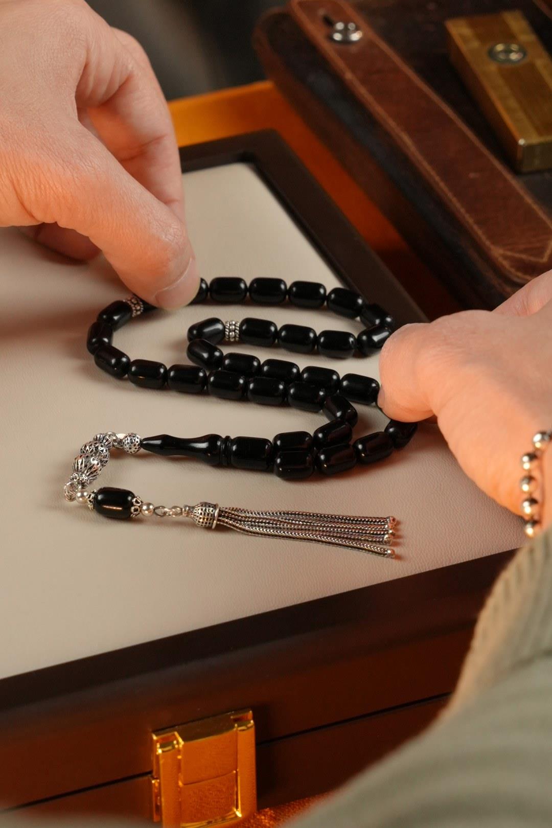 Grand Serisi Gümüş Tasarım Siyah Sıkma Kehribar Tesbih