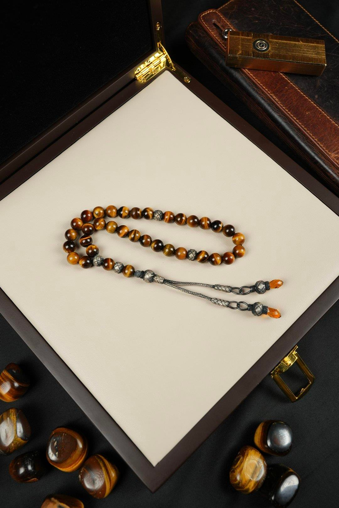 Gümüş Kazaz Tasarım Kaplan Gözü Tesbih