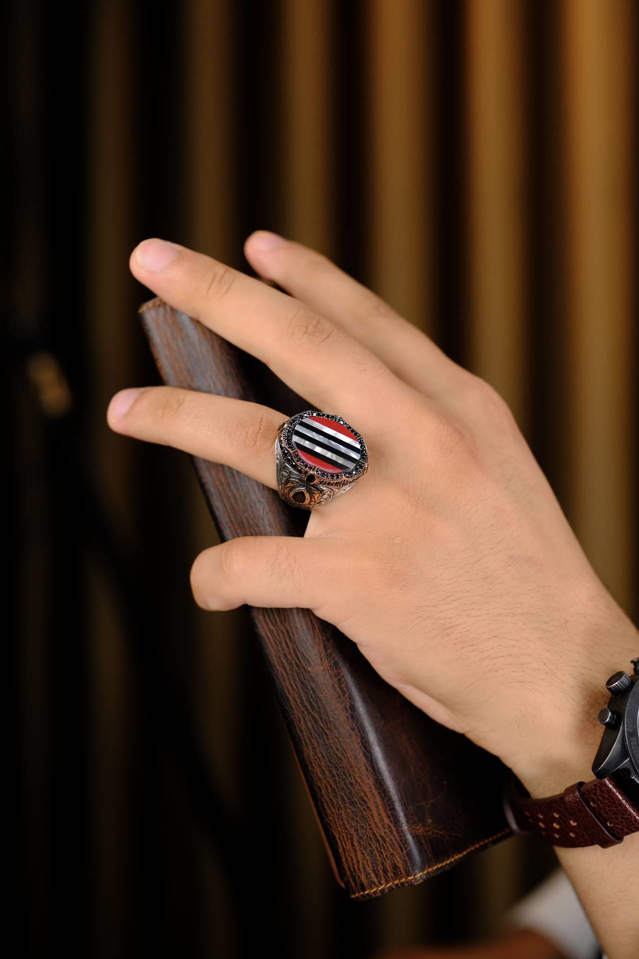 Şah Serisi El İşçiliği 925 Ayar Gümüş Yüzük