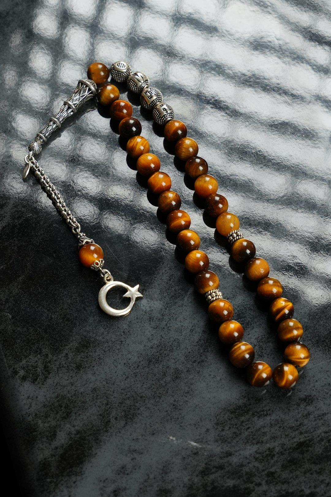 Kişiye Özel İsimli Gümüş Tasarım Kaplan Gözü Tesbih