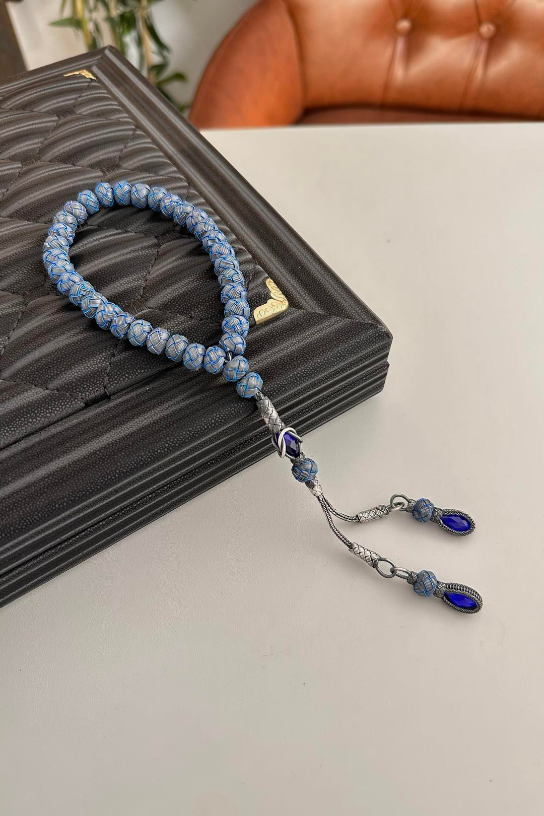 Lacivert Tesbih El Örmesi