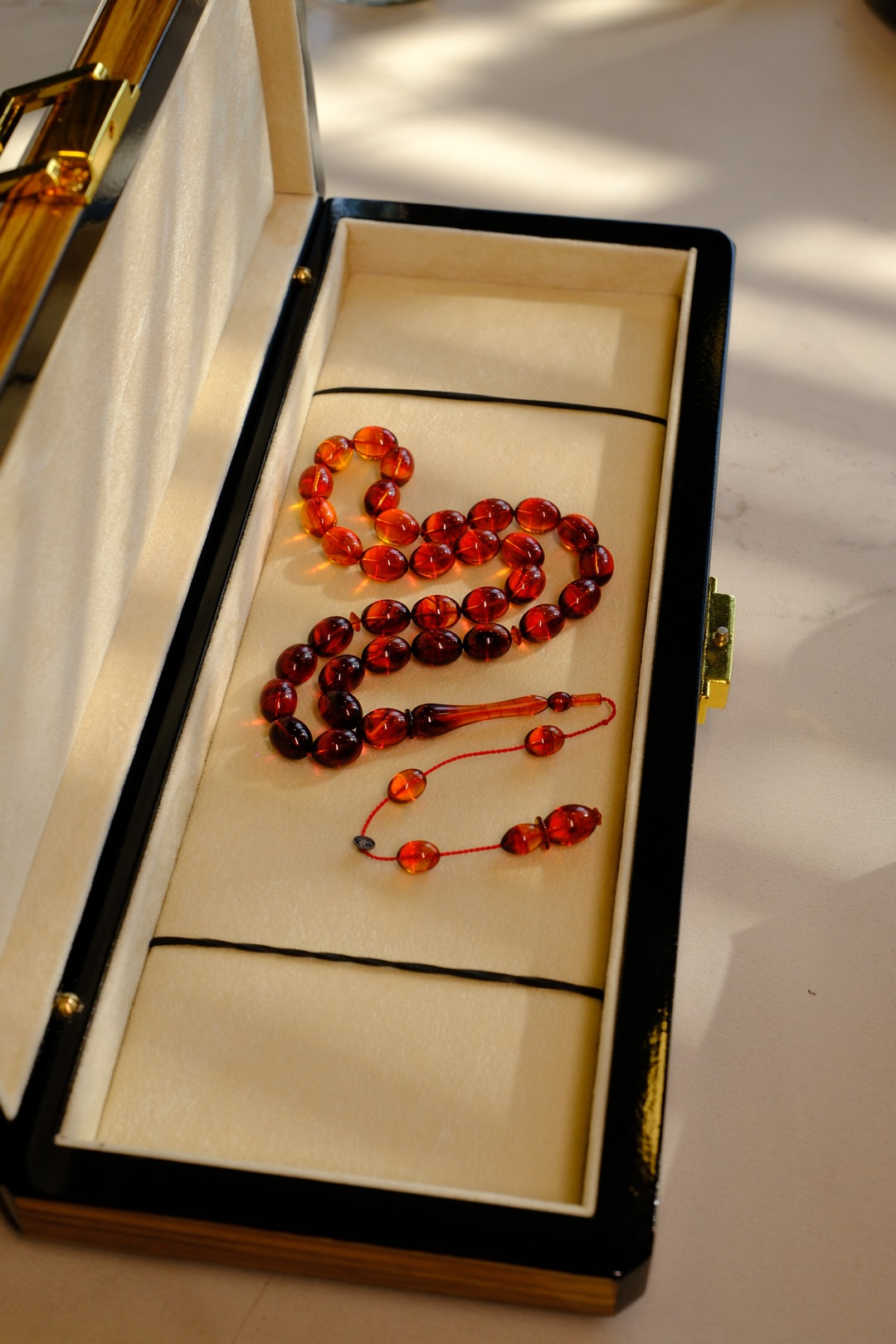 Master Ümit Demir Eski Osmanlı Sıkma Tirbuşon Obje Koleksiyonluk Tesbih (Antique Faturan Amber Beads فاتوران عنبر خرز عتيق)