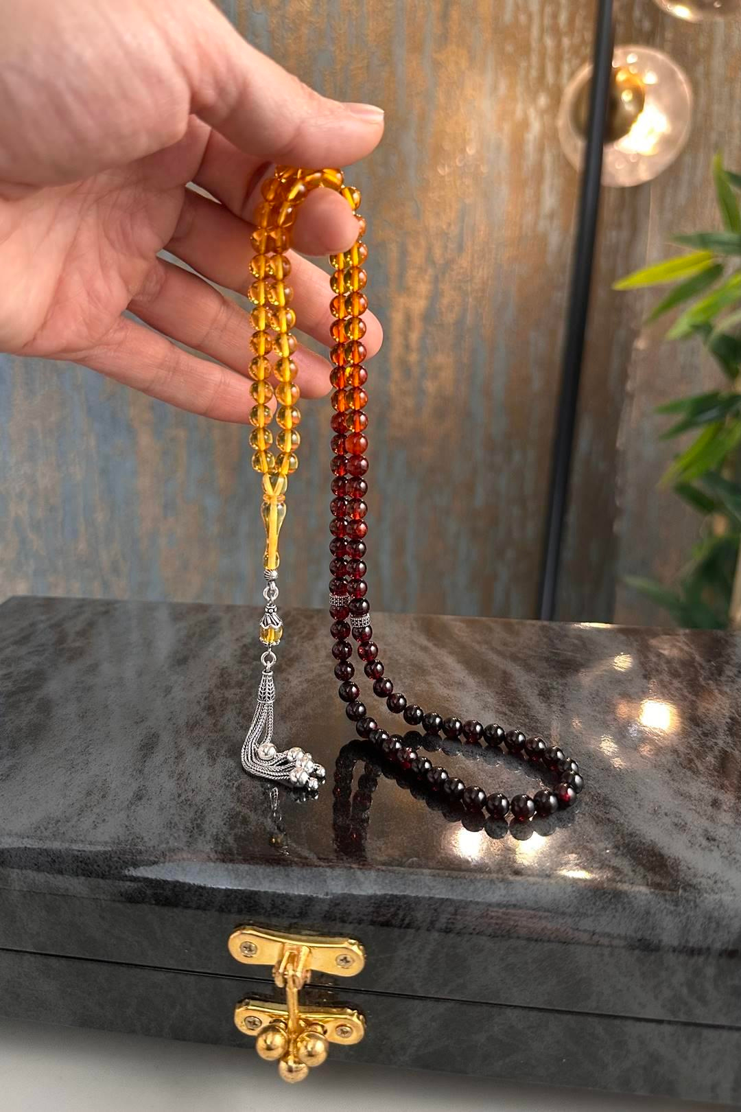 Nadir Renk Süzmesi Özel Tasarım 99`luk Damla Kehribar Namaz Tesbihi Gümüş Püskül(Amber), (مسبحة قطرة كهريبار)
