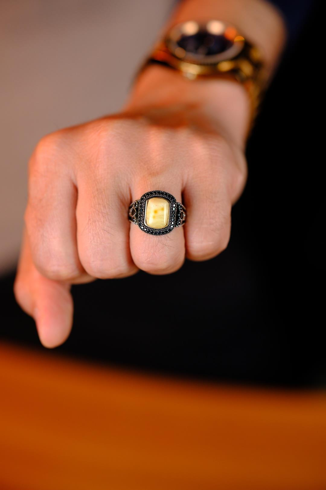 Özel Yapım Damla Kehribar Tasarımlı Gümüş Yüzük 