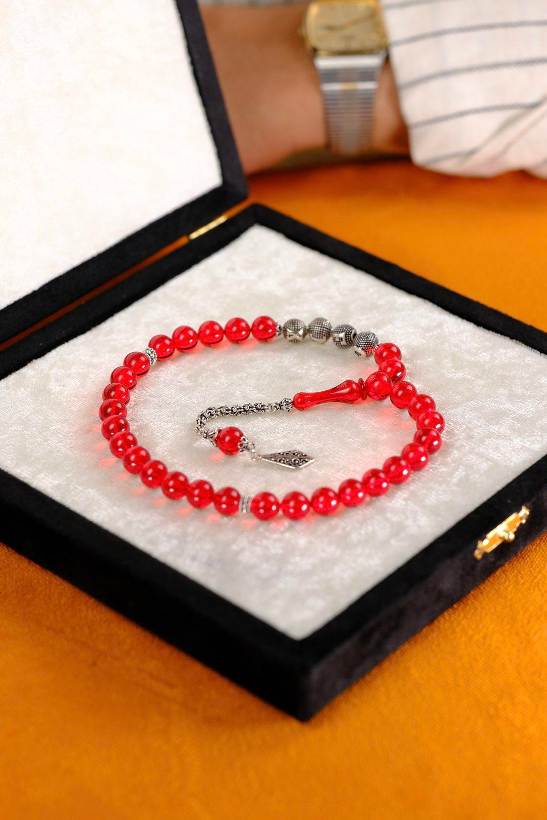 Sevdiklerinize Özel Gümüş İsimli Tasarım Kırmızı Ateş Kehribar Tesbih