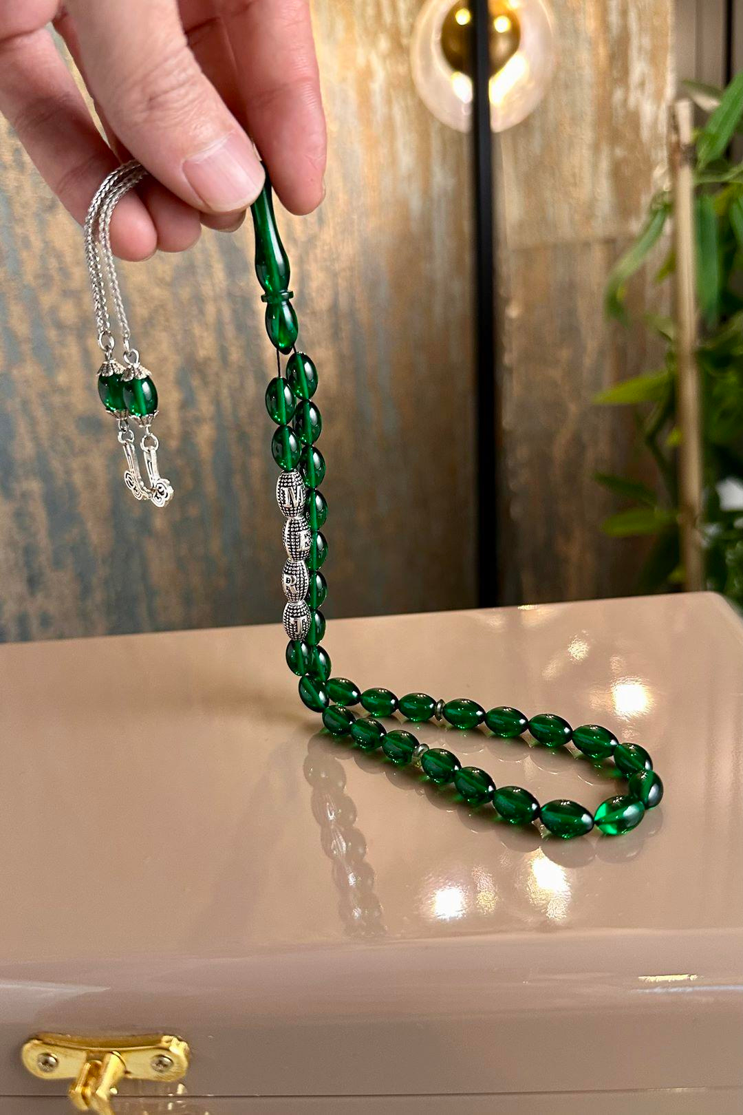 Sevdiklerinize Özel Metal İsimli Tasarım Yeşil Alman Sıkma Tesbih 