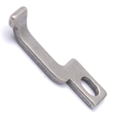 FDM Juki 5 İp Overlok Makinesi İğne Desteği 121-77903 