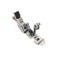 Overlok 4 İplik 4.8mm Ayarlı Lastik Ayak Sanayi Tipi Overlok Ayağı | Y11.06499 | Sanayi tipi Overlok Makinelerinde Kullanılır.