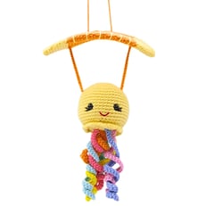 Amigurumi Paraşütlü Ahtapot Araba Süsü görseli.