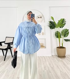 6723-poplin kumaş-kendinden büzgülü bağlama detaylı gömlek-bebe mavisi