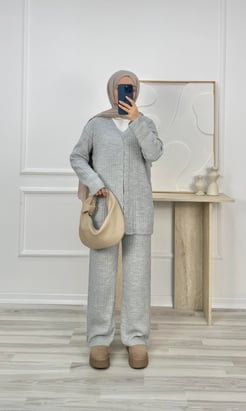 8699-3lü pantolonlu triko takım-gri