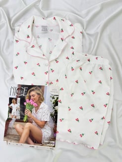 ç6665-bürümcük kumaş şortlu güllü pijama takımı-beyaz