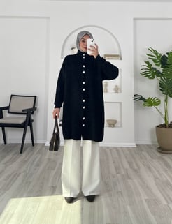 16394 - önü dügmeli yumoş triko hırka - siyah