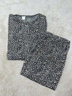 ç430-milan kumaş büyük beden uzun kol pijama takımı-leopar