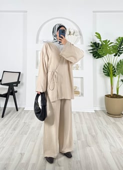 5896-çilek kumaş-yandan bağlamalı pantolonlu kimono takım-krem