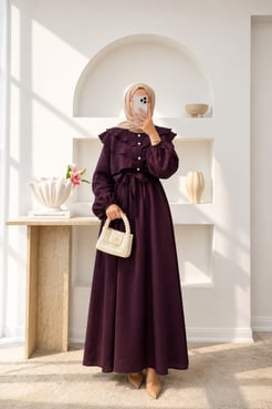 4699-lilyum kumaş önü dügmeli fırfır detaylı elbise-bordo