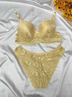 Ç892 - DOLGUSUZ DANTELLİ SÜTYEN TAKIMI - TEN 