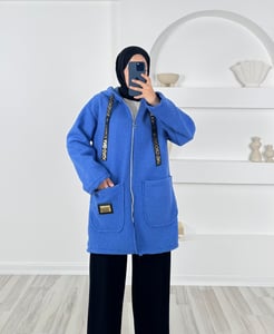 5631 - keçe kumaş önü cepli kapşonlu ceket- mavi