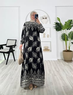 7533-viskon kumaş-yaprak desenli kemerli elbise-siyah-taş