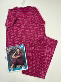 Ç567- KISA KOLLU POLEN DESENLI ÖNÜ DANTELLI PIJAMA TAKIMI - VİŞNE 