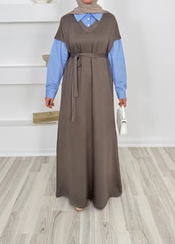 1184-kristal kumaş gömlek yaka kuşaklı elbise-vizon