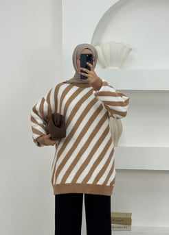 8558-tüylü triko çizgili tunik-sütlü kahve