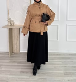 7156-dik yaka süet kumaş kısa trenç-sütlü kahve